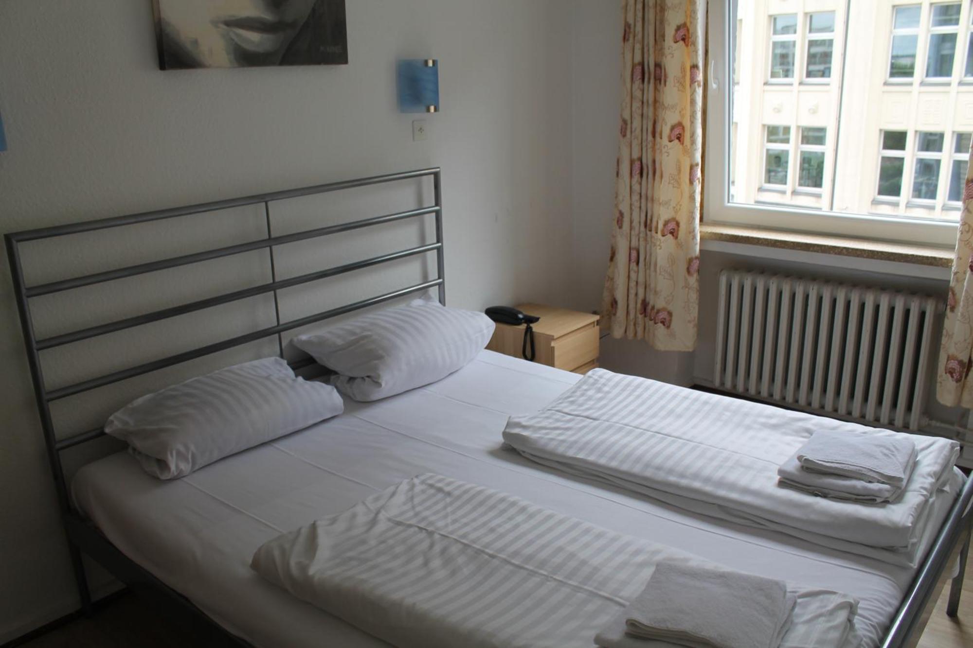Hotel Lilienhof Hambourg Extérieur photo