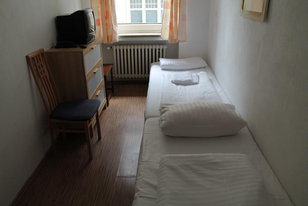 Hotel Lilienhof Hambourg Chambre photo